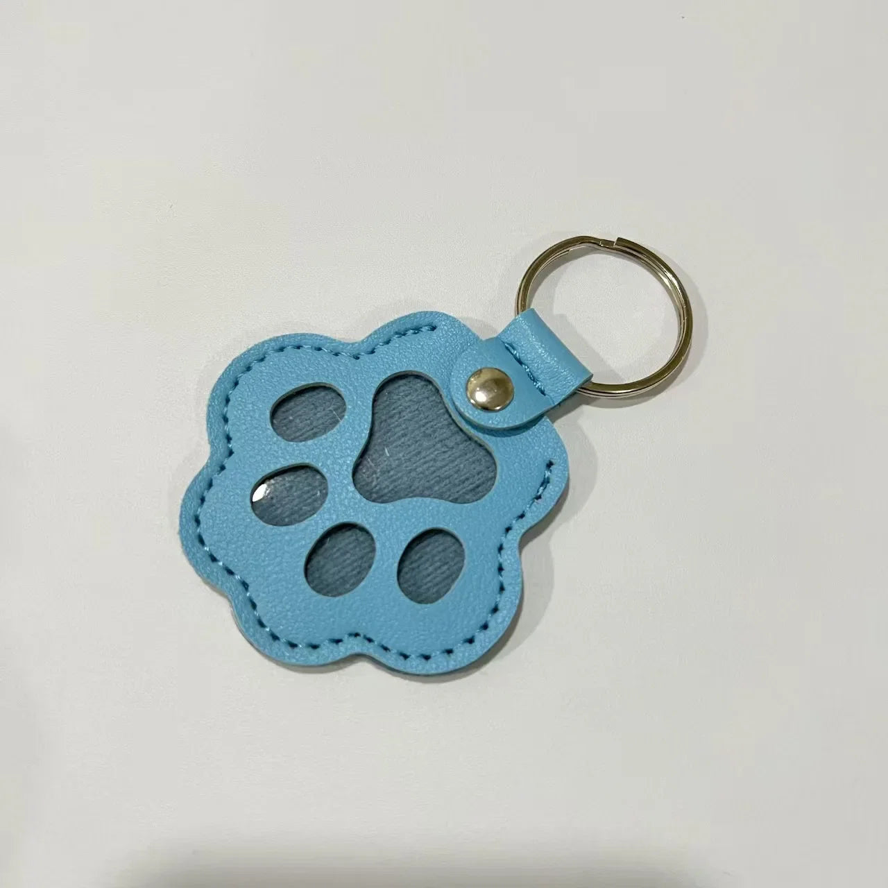 Dog Hair Collector Keychain Leather Pet Memorial Keepsake for Dogs and Cats, Fur Storage Pendant Charm Gift Keychain